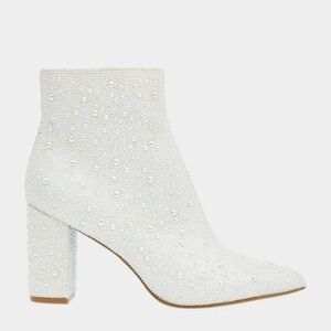 Steve Madden pearl boots